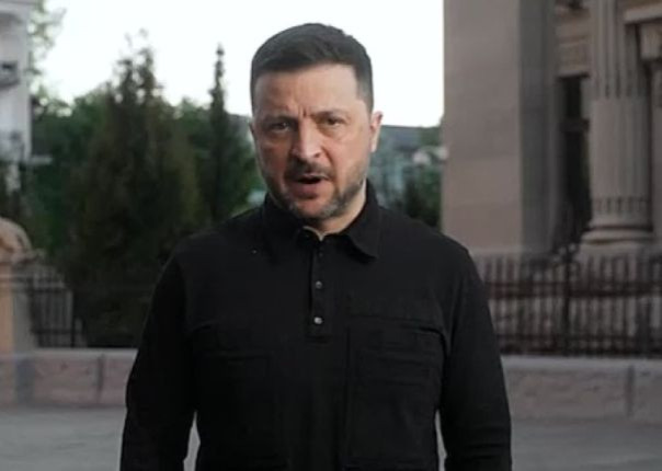 Обещание Зеленского соблюдать перемирие 9 мая: «Тишина в ответ на тишину, удары — в ответ на удары»
