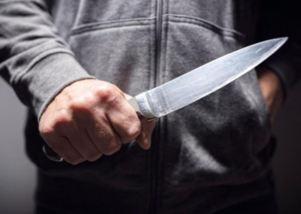 Будни Украины: пьяный дезертир ВСУ бегал по Житомиру и резал людей ножом