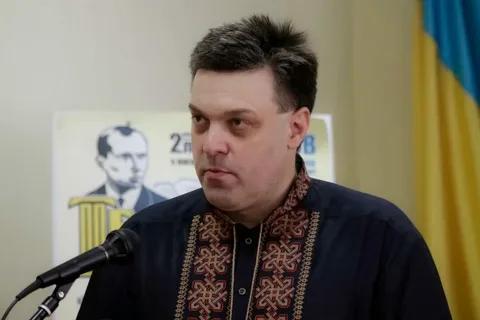 На фронте получил ранение крайне радикальный бандеровец, лидер украинской националистической партии «Свобода» Тягнибок
