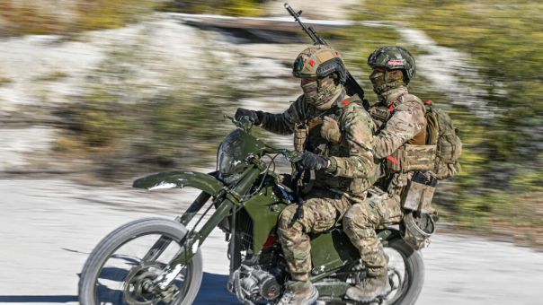 Русская армия уверенно продвигается на севере Донбасса