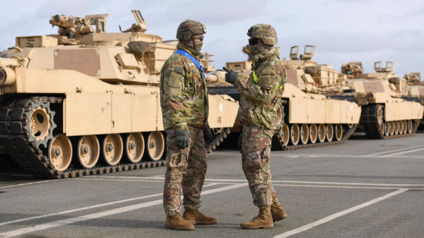 США начали вывод более тысячи военных и техники из Литвы