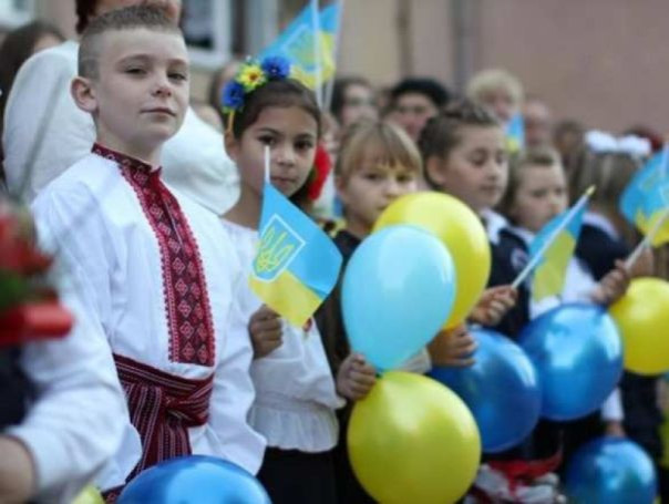 У каждого второго школьника проблема с украинским языком