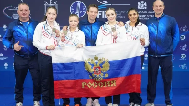 Российским спортсменам вернули флаг и гимн в 12 олимпийских видах спорта