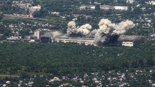 Российские военные взорвали ФАБами позиции боевиков ВСУ в Орехове и Славянске