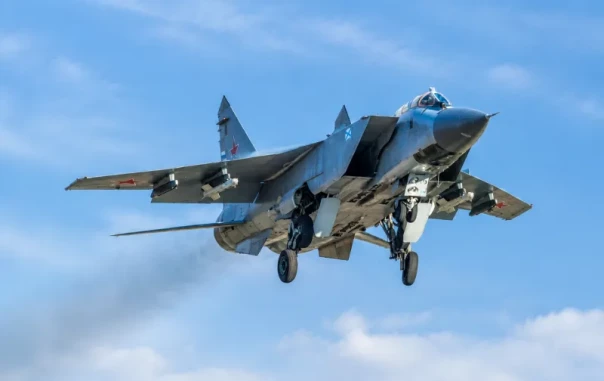 Капкан для «Фламинго»: как стратосферные МиГ-31БМ закроют русское небо