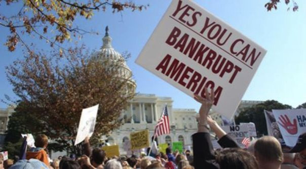 В США за полгода обанкротились 372 крупные компании