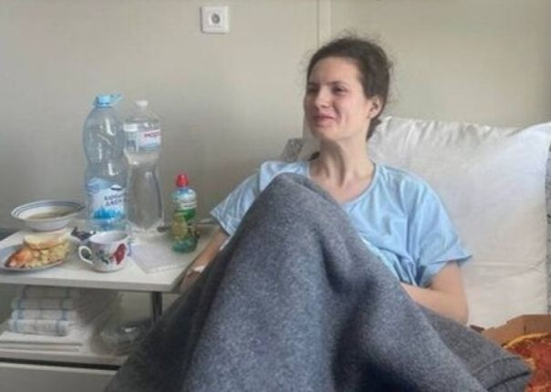 «Я не питаю ненависти»: киевлянка, потерявшая семью и вылетевшая из окна с 9 этажа из-за удара, простила россиян