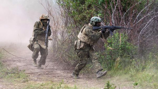Минус 40 кг за одну боевую задачу: российский военный - о штурме под Славянском