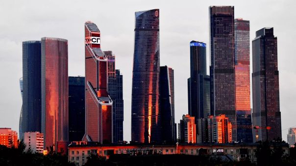 Иностранные специалисты подали сотни заявок на переезд в Россию