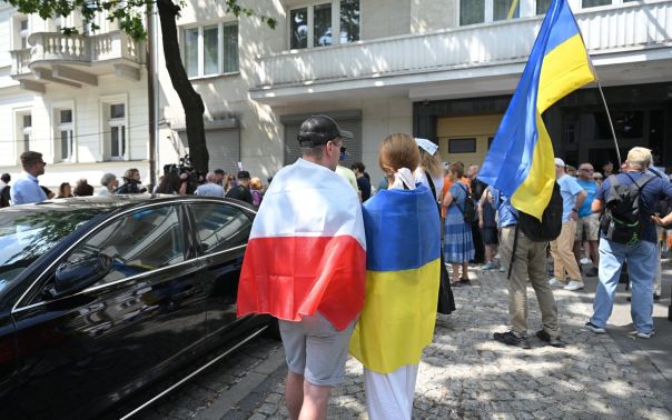 67% поляков — за депортацию неработающих украинцев