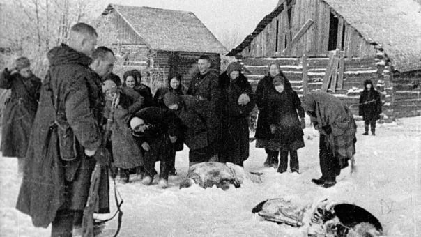 "Убивали женщин и детей". Кого из пособников нацистов пригрели в Канаде