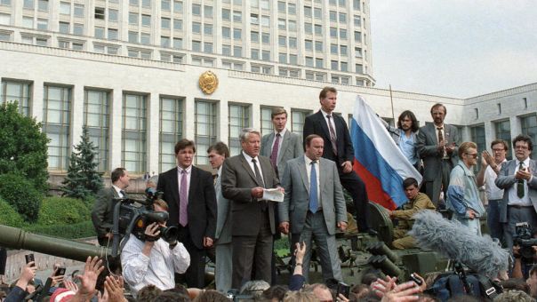 Крушение империи: россияне вспоминают провал ГКЧП