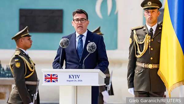 Подарок Лондона на юбилей Украины подставляет ее под новые удары ВС России
