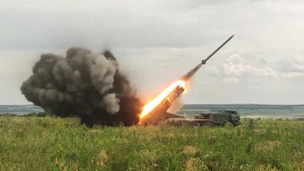 Армия России усиливает наступление, загоняя боевиков ВСУ в огневые капканы