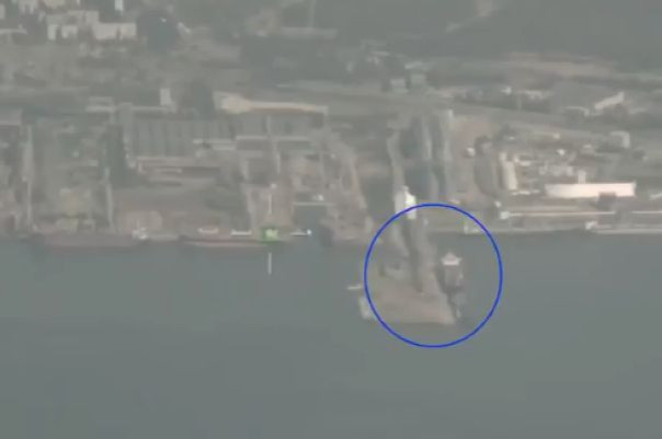 Минобороны РФ показало работу «Гераней» по судам в Черном море