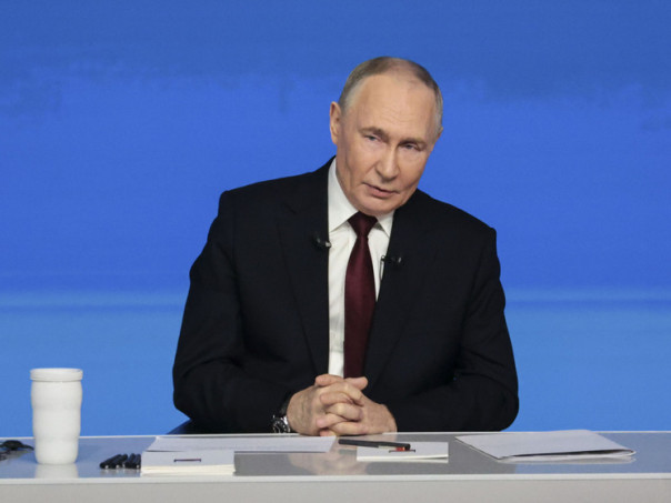 «Вам нечего бояться»: Путин поспорил с молодым ученым об угрозах ИИ