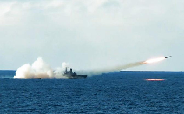 Морской «Вагнер» готовит абордажные команды, ВМФ расчехляет пушки, порты ждут трофейный груз