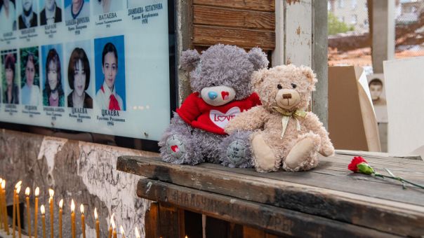 Годовщина штурма школы в Беслане: 334 жизни, которые Россия никогда не забудет