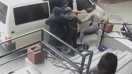 Одесские "людоловы" используют трюки с переодеванием и подставными прохожими | Подборка видео
