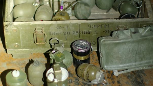 Тысячи единиц натовского оружия обнаружили в оставленных ВСУ схронах в Донбассе