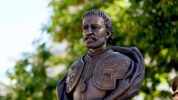 Ростислав Ищенко. Лучшее, что можно сделать с Украиной – ликвидировать её: Мазепа и его благодарные потомки