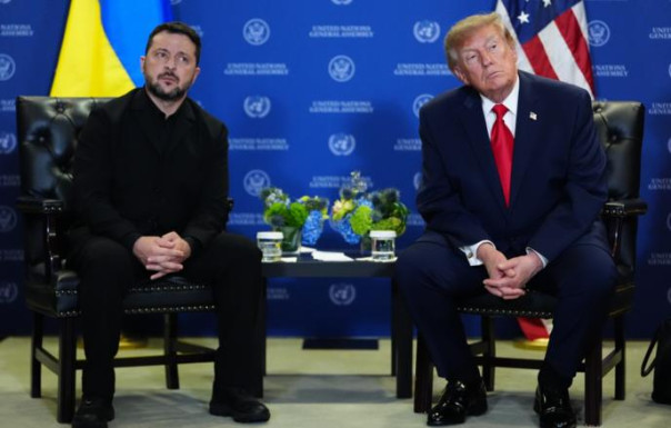 Миссия невыполнима: как Трамп и Песков указали "великому попрошайке" на его место