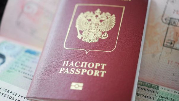 В МВД предупредили о новой мошеннической схеме с загранпаспортами