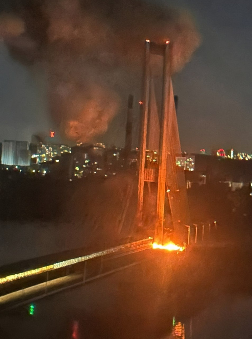 Удары по мостам через Днепр