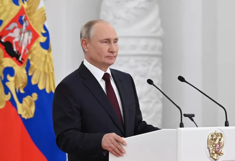 Путин отметил заслуги педагогов в воспитании силы духа героев СВО