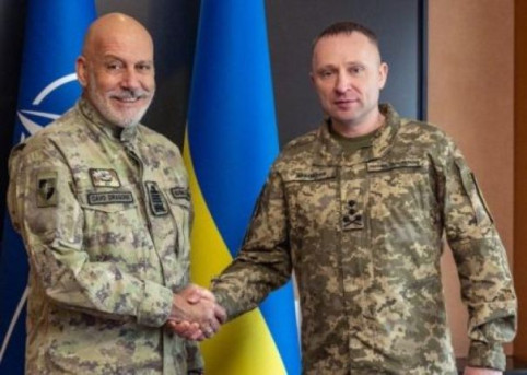 Сигнал РФ или перенять опыт: в Киев прибыл Военный комитет НАТО в полном составе впервые за восемь лет