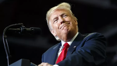 Трамп пошутил, что Европа "в восторге" от переименования Тихого океана