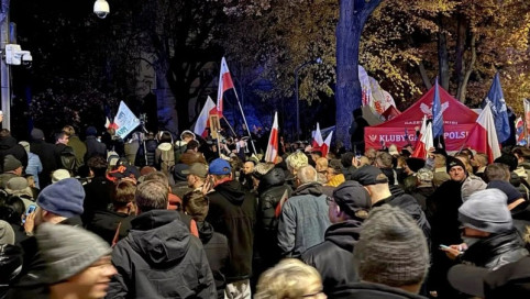 Для Польши война с Россией откладывается: на повестке — война гражданская