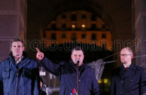 Оппозиция будет призывать Запад бойкотировать депутатов, голосовавших за "законы 16 января"