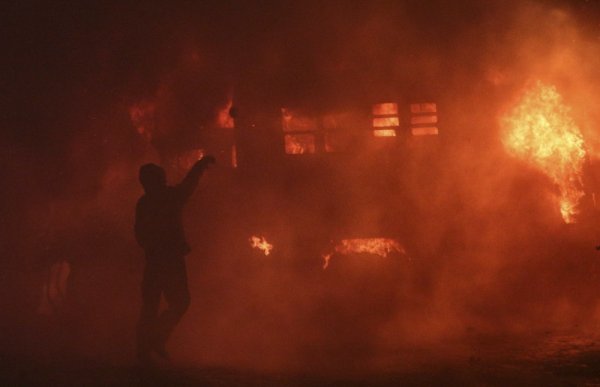 Киев в огне в фотографиях Reuters