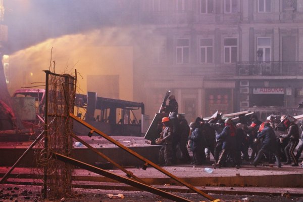 Киев в огне в фотографиях Reuters