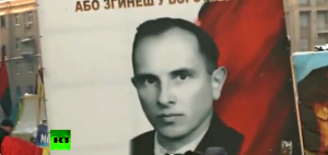 Нацистская символика и портрет Бендеры на МайданеРедактировать