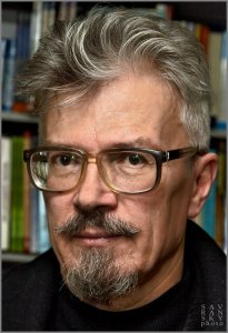 Майдан против демократии