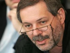 Россия стоит на пороге революции...