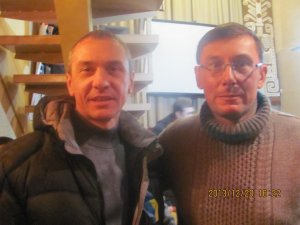 Самолет пытался захватить друг Кличко и Луценко