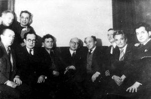 Почему осенью 1947-го Сталин окончательно решает произвести операцию „Чемодан - вокзал - Израиль”