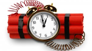 Майдан не дремлет.