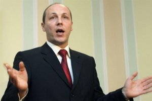 Парубий крысит общак майдана – нардеп Пашинский