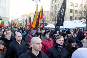 Своих фашистов нам уже мало ...