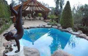 Красиво жить не запретишь.