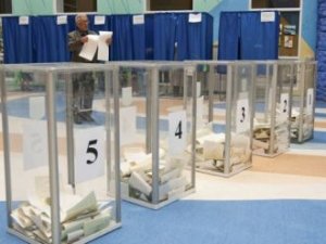 Региональные элиты среагировали на политический бардак в Киеве