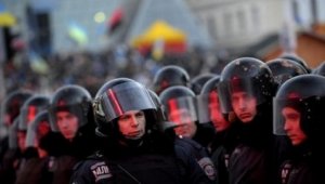 Силовики готовятся к масштабному наступлению: им выдают боевое оружие