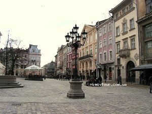 Во Львове начались погромы