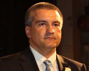 Председатель Верховного совета Крыма согласовал с Януковичем кандидатуру нового премьера