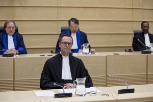 Виктор Янукович и Международный уголовный суд