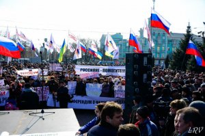 Восстание украинского Юго-Востока, 2 марта: Луганский ультиматум, Донецкое ополчение, Харьковская месть, Николаевско-Одесский фронт